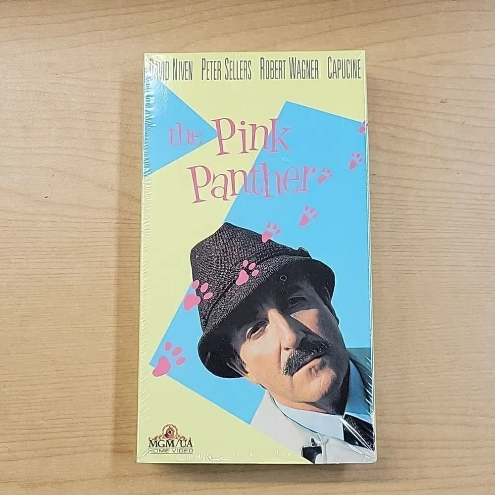 Pink‎ Panther 2 comics,vhs, dvd movies cookie cutter and hats